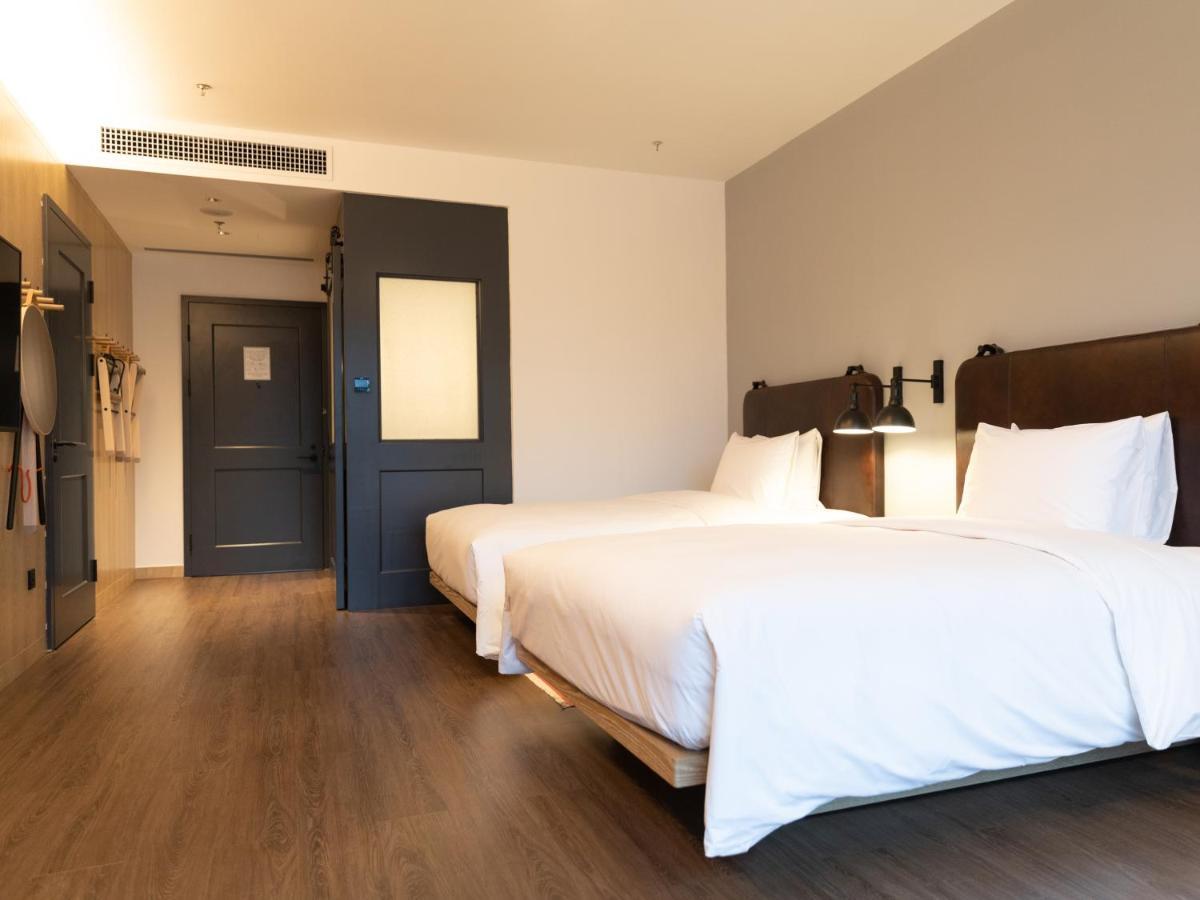 Moxy Shenzhen North Station Hotel Екстериор снимка