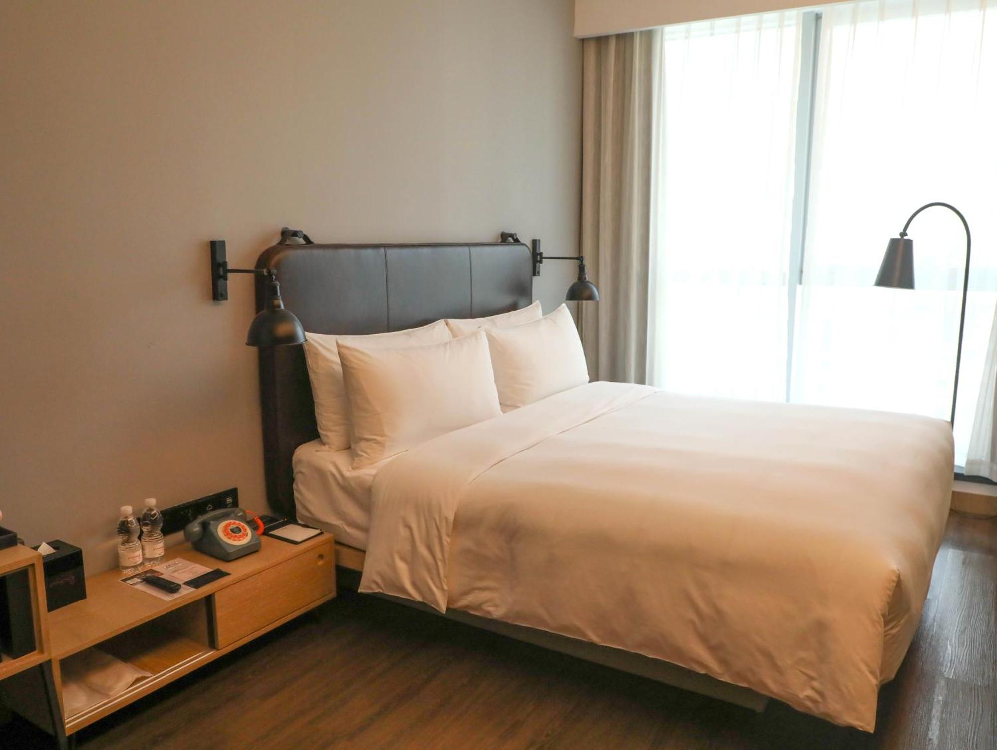 Moxy Shenzhen North Station Hotel Екстериор снимка