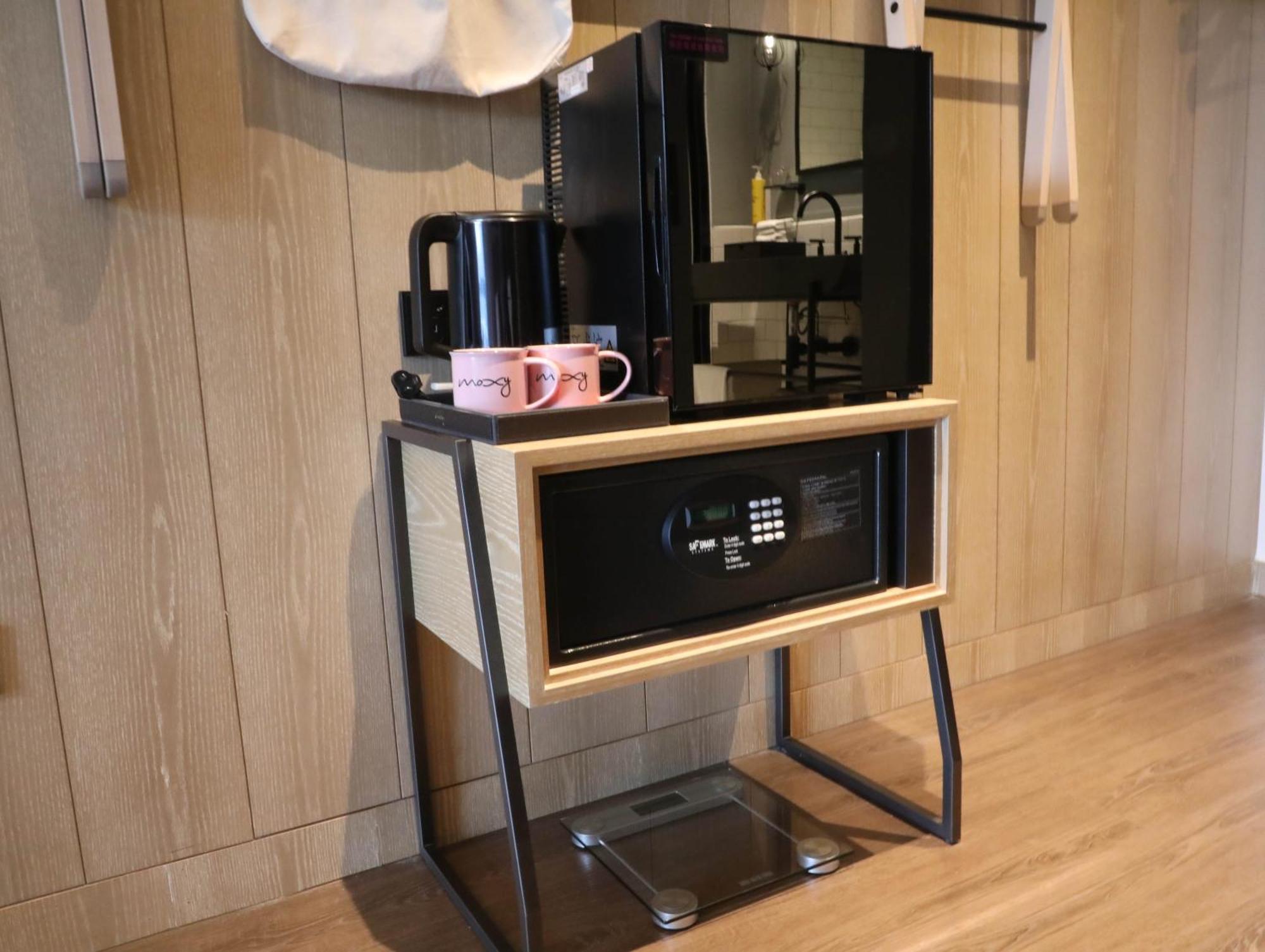 Moxy Shenzhen North Station Hotel Екстериор снимка
